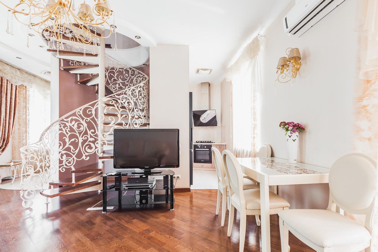 Two-Level Apartment Одесса Экстерьер фото