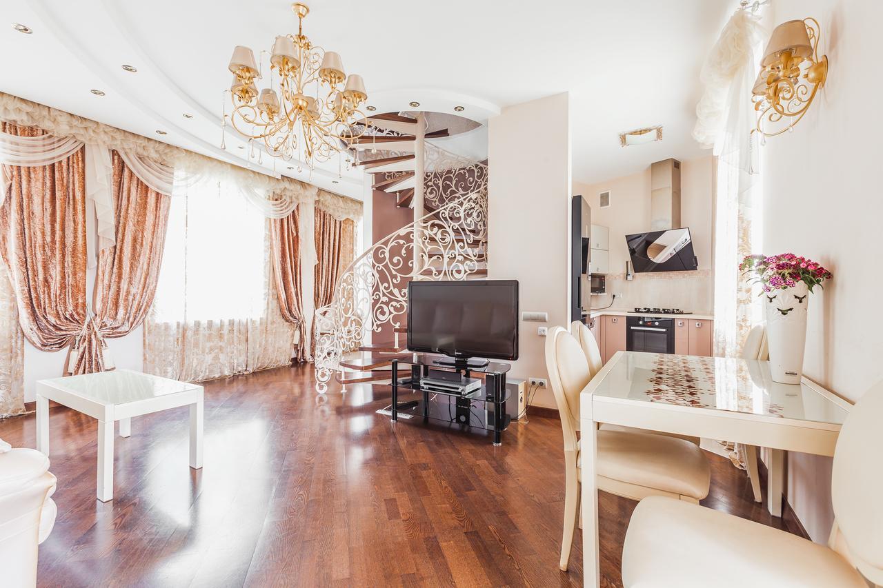 Two-Level Apartment Одесса Экстерьер фото